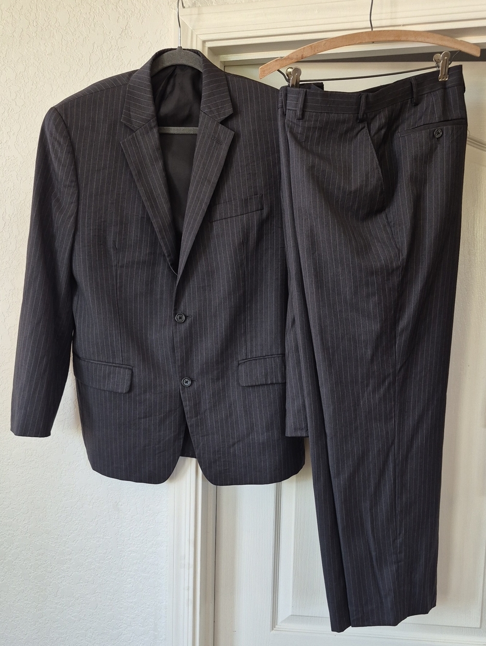 Michael Kors, 100% Wool, Pin Stripe Pant Suit